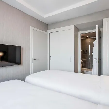 شقة فندقية Adagio Beresteiska 4*
