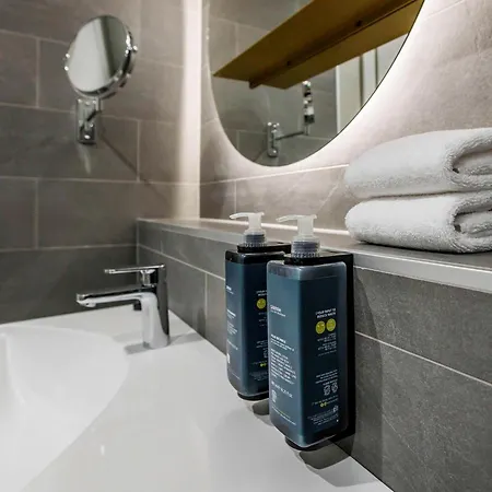 Adagio Beresteiska 4*